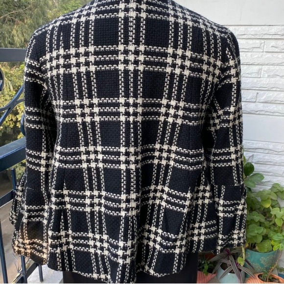 Black and White Woven Overcoat - Picture 2 of 6